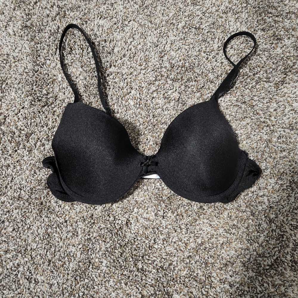 Secret Treasures 36B Black Bra